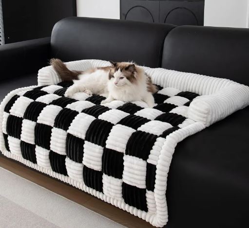 Alpha Paw SofaShield – Waterproof Pet Couch Cover | Anti-Slip Furniture Protector for Dogs & Cats (75x75 / 95x95 cm)
